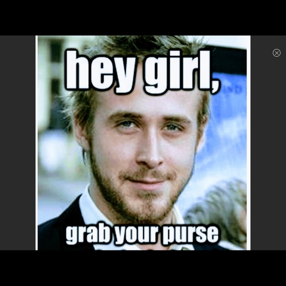 Meet your Posh Ambassador , Carolyn - Picture 12 of 16